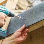 Screw on the roofing felt Screw on the roofing felt